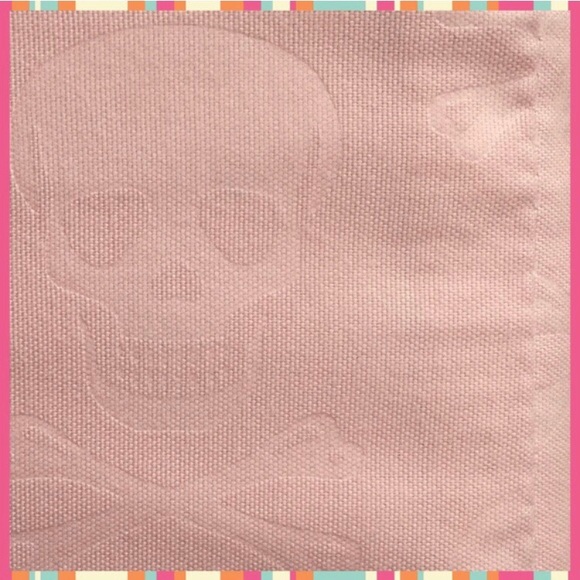 Betsey Johnson Embossed Pink Skull Queen Sheets - Picture 3 of 7